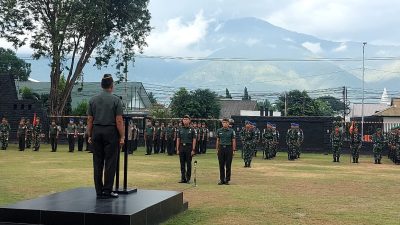Kodam XXIII/Palaka Wira Gelar Upacara Bendera Mingguan