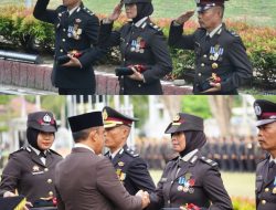 Momen HUT Bhayangkara ke-80, Tiga Personel Polda Sulteng Terima Satyalencana Pengabdian Bintang Bhayangkara Nararya dari Presiden
